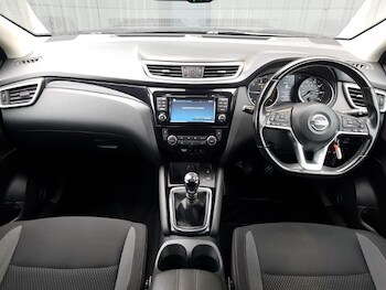 Used Nissan Qashqai 2018 for sale - 78799502: Photo