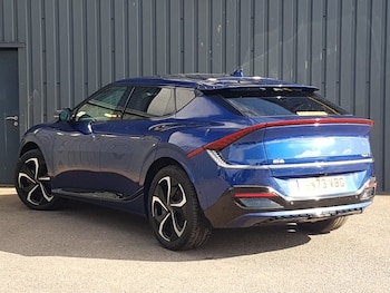 Used Kia EV6 2023 for sale - 77922058: Photo