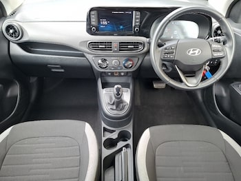 Used Hyundai i10 2025 for sale - 79044463: Photo