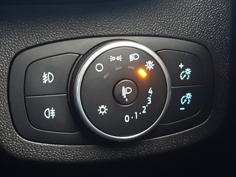 Used Ford Fiesta 2018 for sale - 77343039: Photo 13