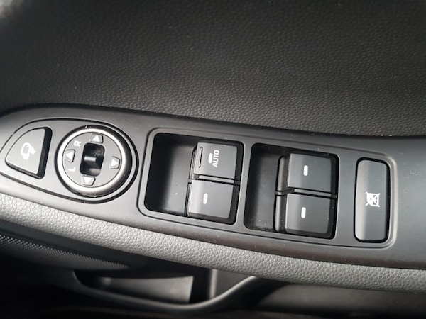 Used Hyundai i20 2019 for sale - 76237894: Photo 12
