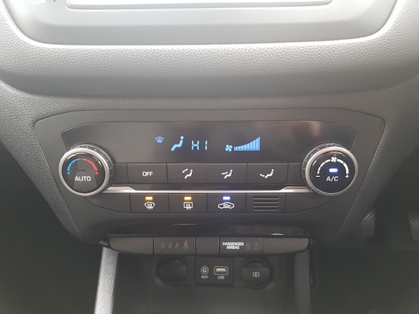 Used Hyundai i20 2019 for sale - 76237894: Photo 18