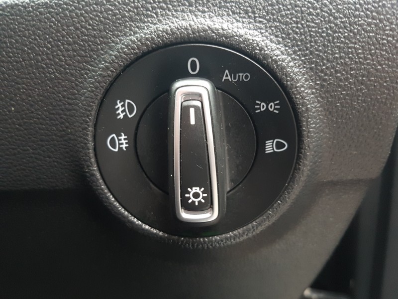 Used Volkswagen T-Roc 2019 for sale - 76354706: Photo 14