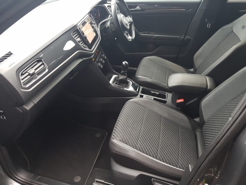 Used Volkswagen T-Roc 2019 for sale - 76354706: Photo 5