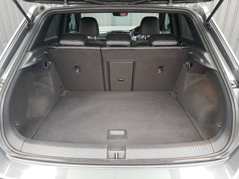 Used Volkswagen T-Roc 2019 for sale - 76354706: Photo 8