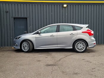 Used Ford Focus 2014 for sale - 79247403: Photo