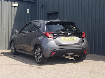 Used Toyota Yaris 2021 for sale - 79101463: Photo