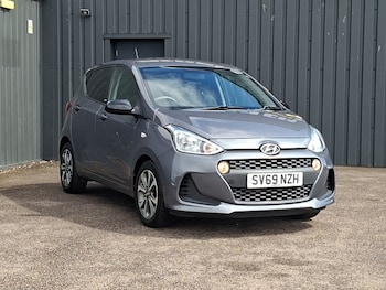Used Hyundai i10 2019 for sale - 79382908: Photo
