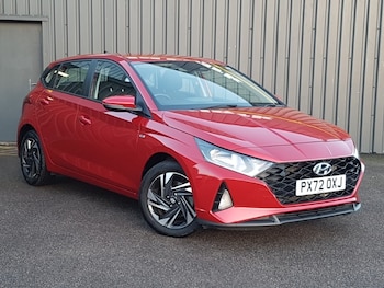 Used Hyundai i20 2023 for sale - 76964117: Photo