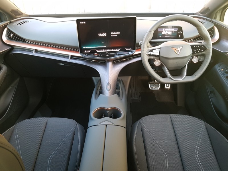 Used Cupra Tavascan 2025 for sale - 77278196: Photo 2