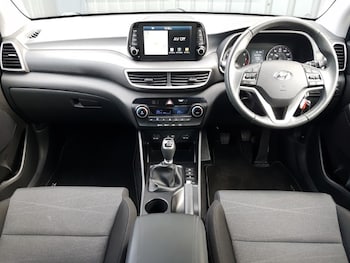 Used Hyundai TUCSON 2020 for sale - 76309027: Photo 2