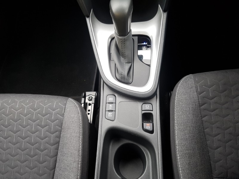 Used Toyota Yaris Cross 2023 for sale - 77623735: Photo 16