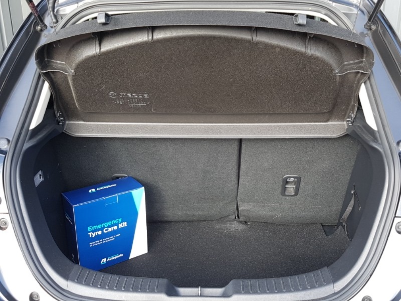 Used Mazda Mazda2 2019 for sale - 76893840: Photo 8