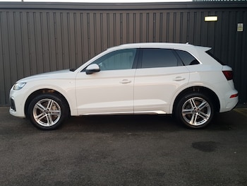 Used Audi Q5 2023 for sale - 77070146: Photo