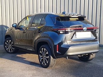 Used Toyota Yaris Cross 2022 for sale - 76964131: Photo