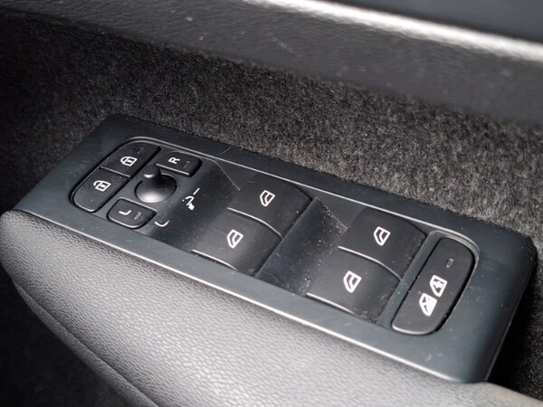 Used Volvo XC40 2022 for sale - 75486330: Photo 17