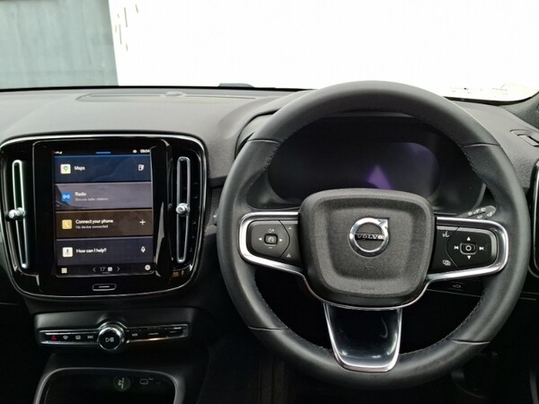 Used Volvo XC40 2022 for sale - 75486330: Photo 7