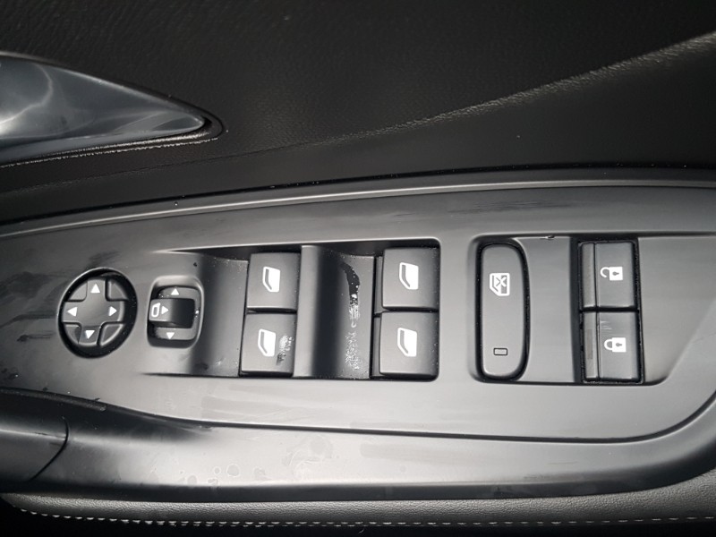 Used Peugeot 308 2023 for sale - 76737157: Photo 12