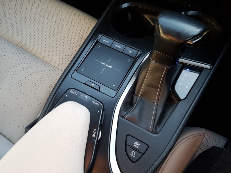 Used Lexus UX 2020 for sale - 77837540: Photo 16