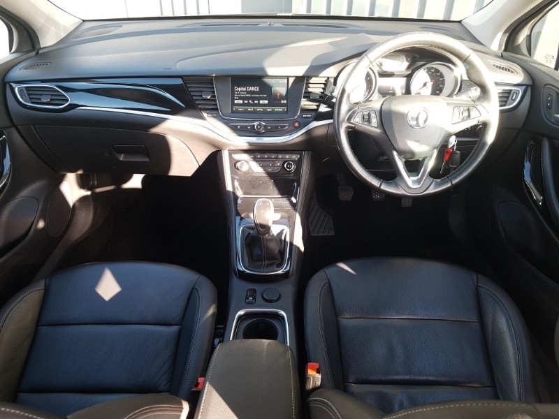 Used Vauxhall Astra 2018 for sale - 77544531: Photo 2