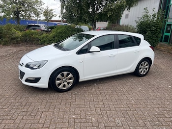 Used Vauxhall Astra 2014 for sale - 79617007: Photo