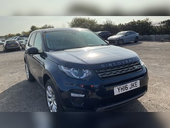 Used Land Rover Discovery Sport 2016 for sale - 79700660: Photo