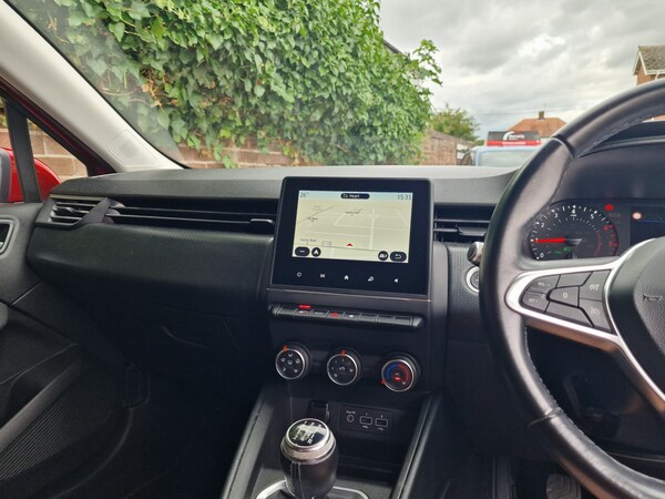 Used Renault Clio 2020 for sale - 75304133: Photo 18