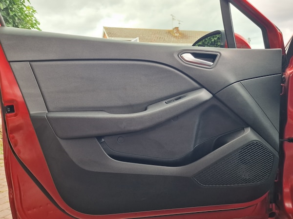 Used Renault Clio 2020 for sale - 75304133: Photo 29