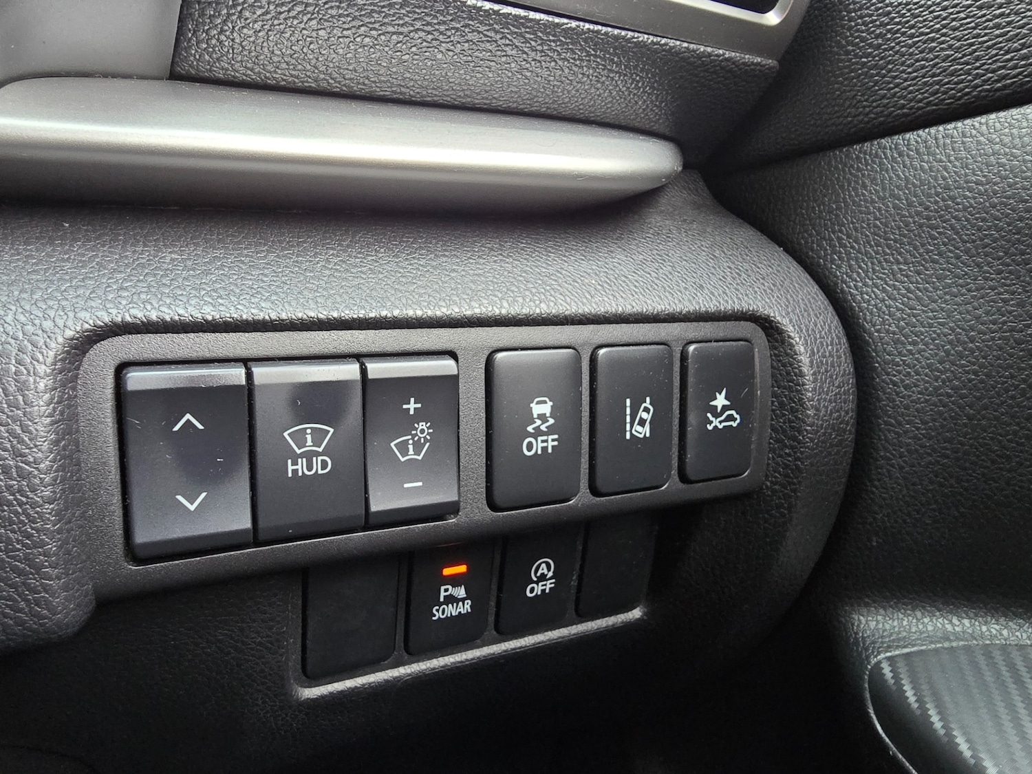 Used Mitsubishi Eclipse Cross 2018 for sale - 77078072: Photo 31