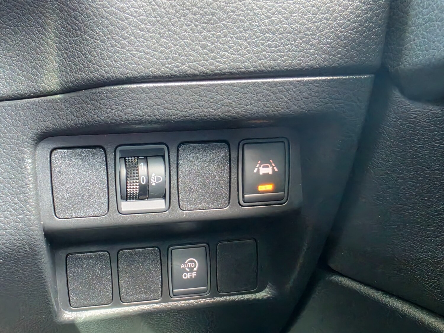 Used Nissan Qashqai 2017 for sale - 78199314: Photo 25