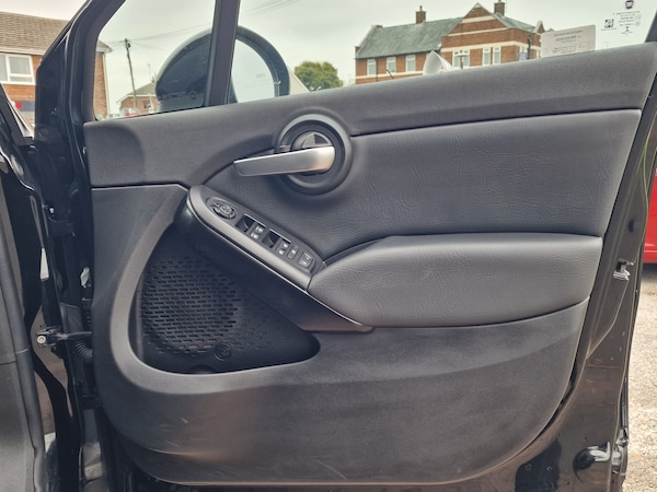 Used Fiat 500X 2019 for sale - 76265841: Photo 32