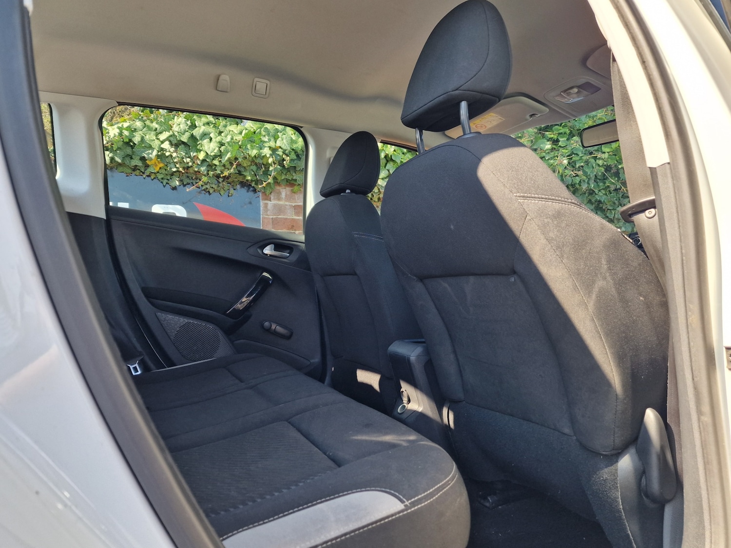 Used Peugeot 2008 2016 for sale - 77950977: Photo 14