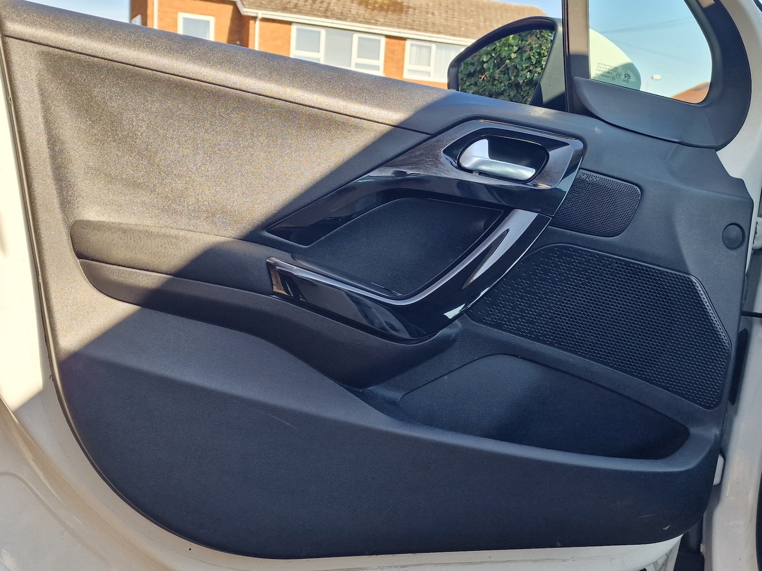 Used Peugeot 2008 2016 for sale - 77950977: Photo 24