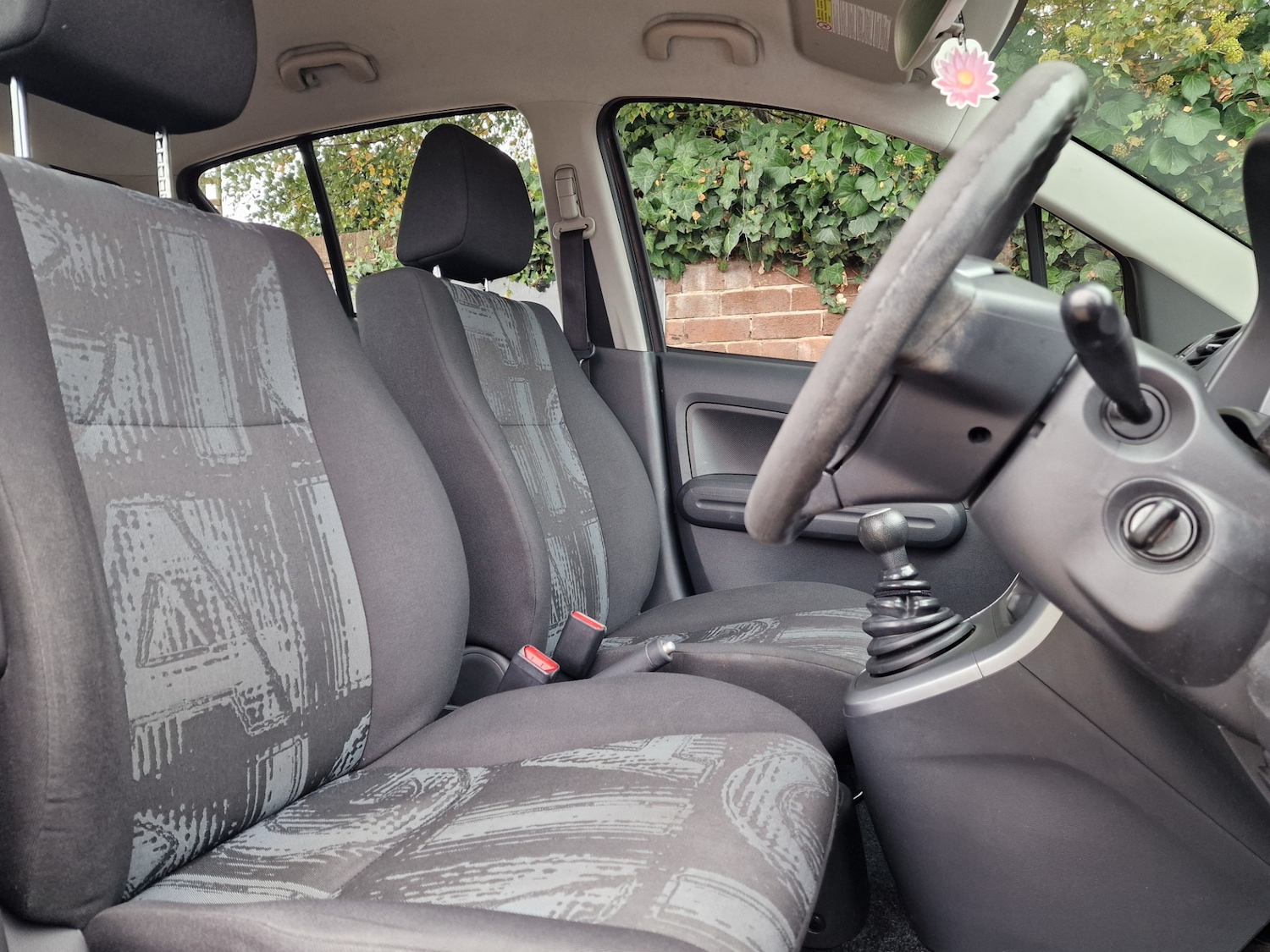 Used Vauxhall Agila 2013 for sale - 76263676: Photo 10