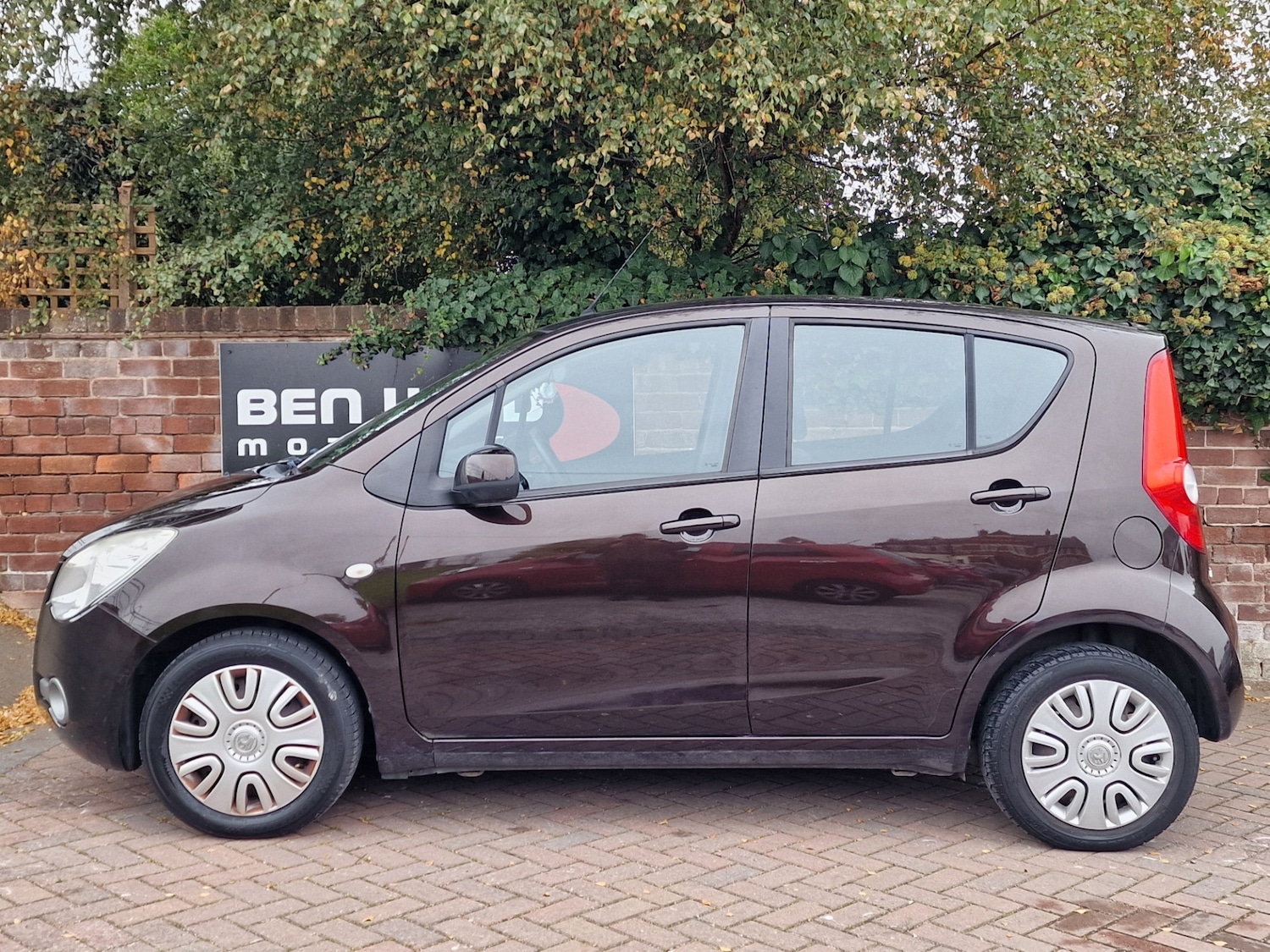 Used Vauxhall Agila 2013 for sale - 76263676: Photo 2