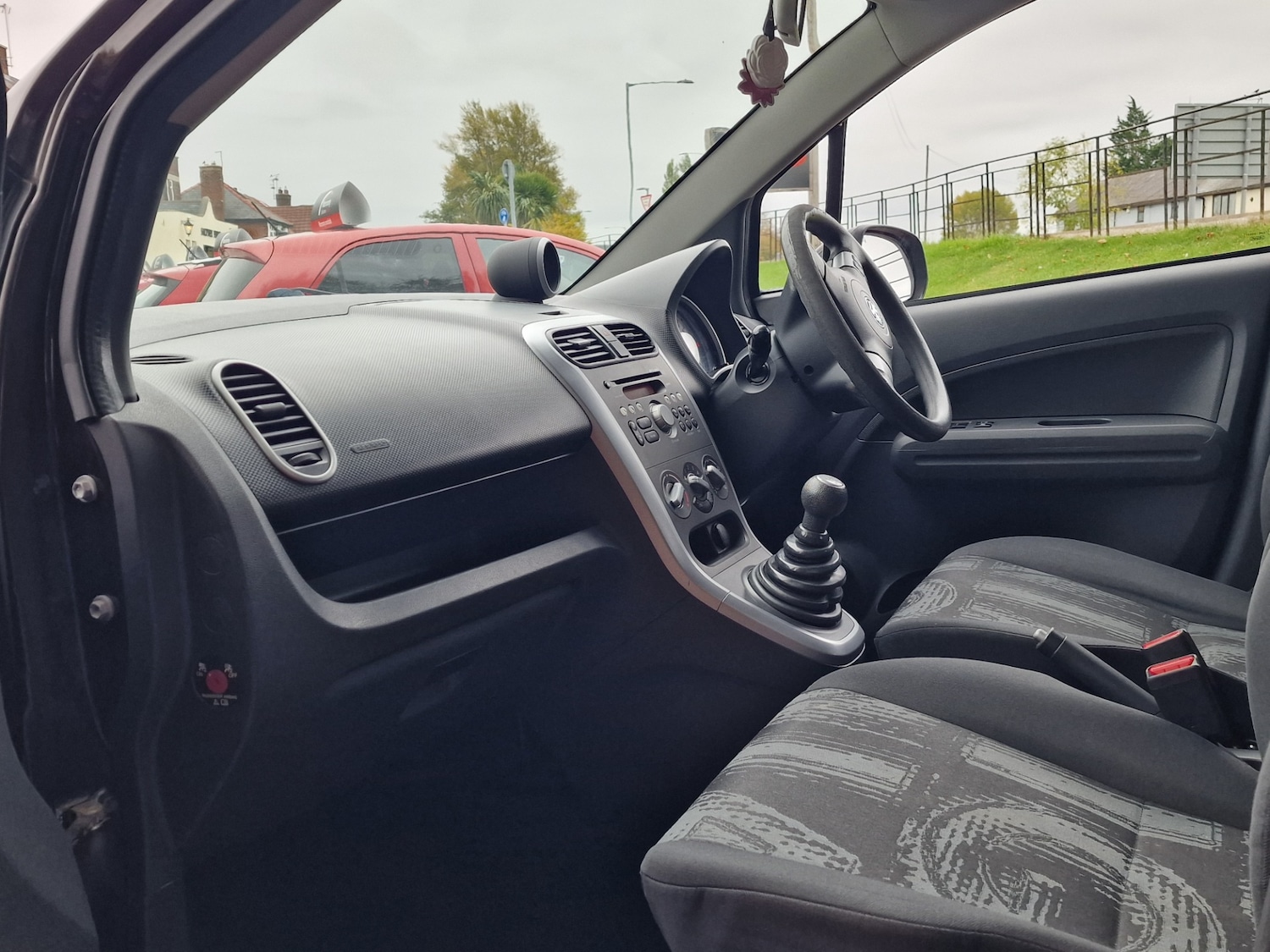 Used Vauxhall Agila 2013 for sale - 76263676: Photo 24