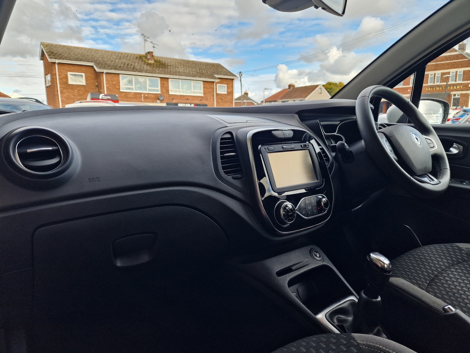 Used Renault Captur 2018 for sale - 76353683: Photo 16