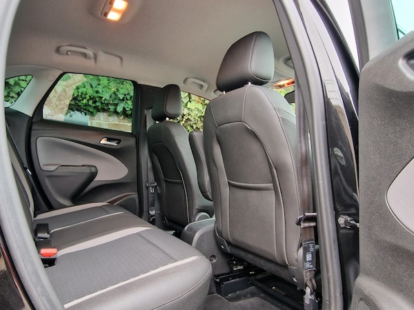 Used Vauxhall Crossland X 2017 for sale - 76264172: Photo 18