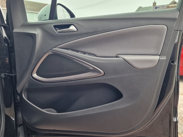 Used Vauxhall Crossland X 2017 for sale - 76264172: Photo 35