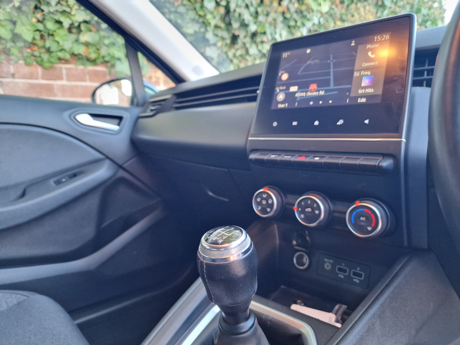 Used Renault Clio 2020 for sale - 76422124: Photo 13