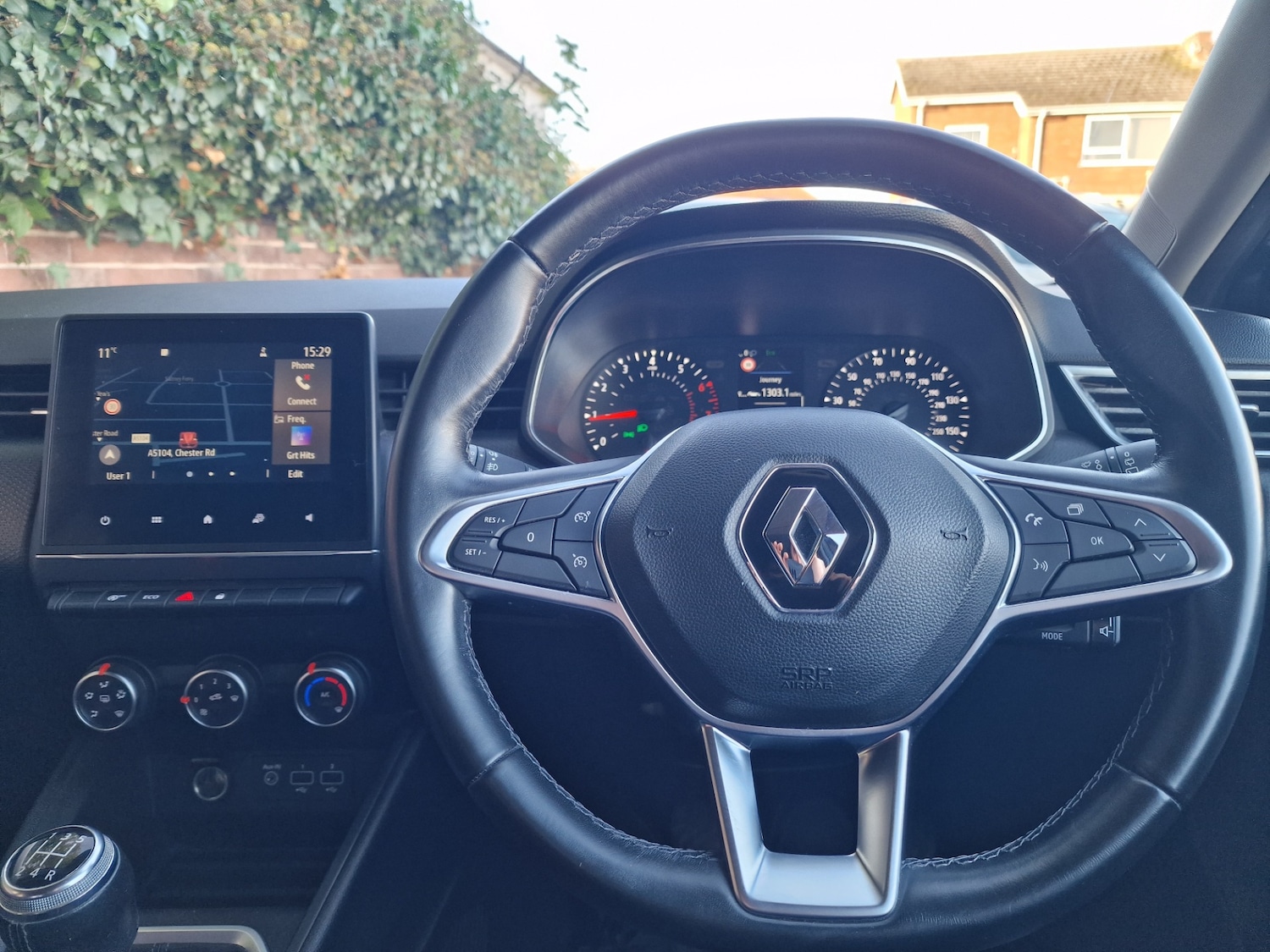 Used Renault Clio 2020 for sale - 76422124: Photo 20