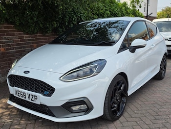 Used Ford Fiesta 2018 for sale - 79177046: Photo