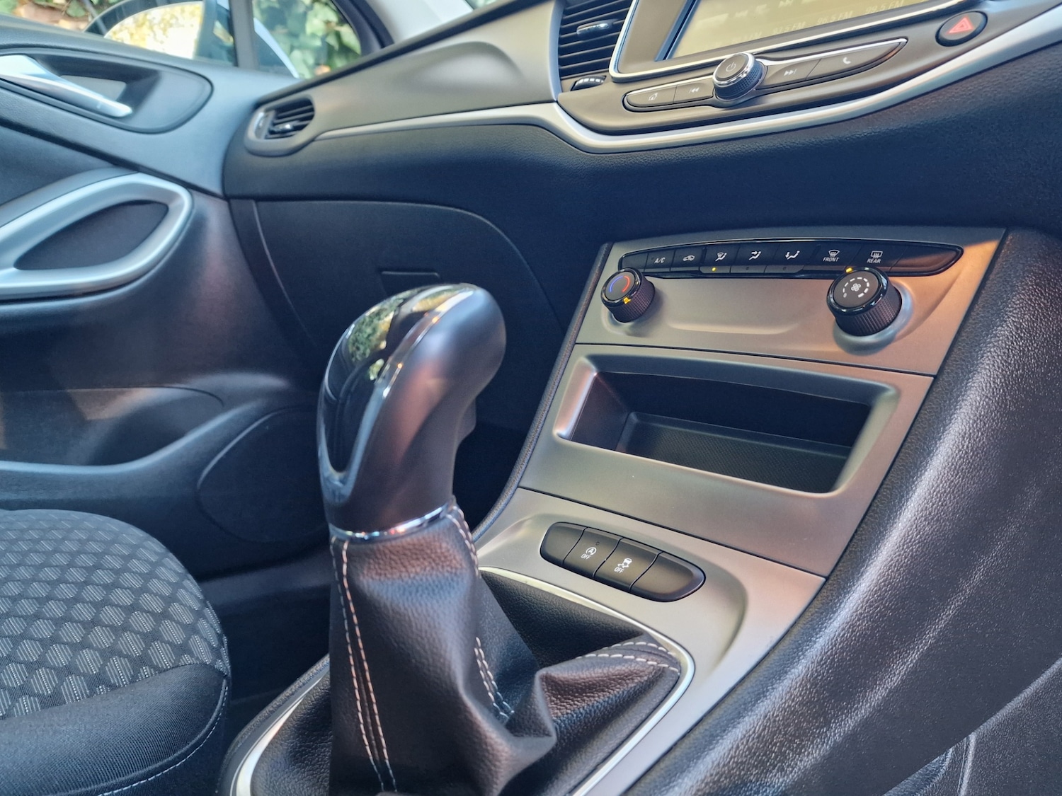 Used Vauxhall Astra 2019 for sale - 76616100: Photo 13