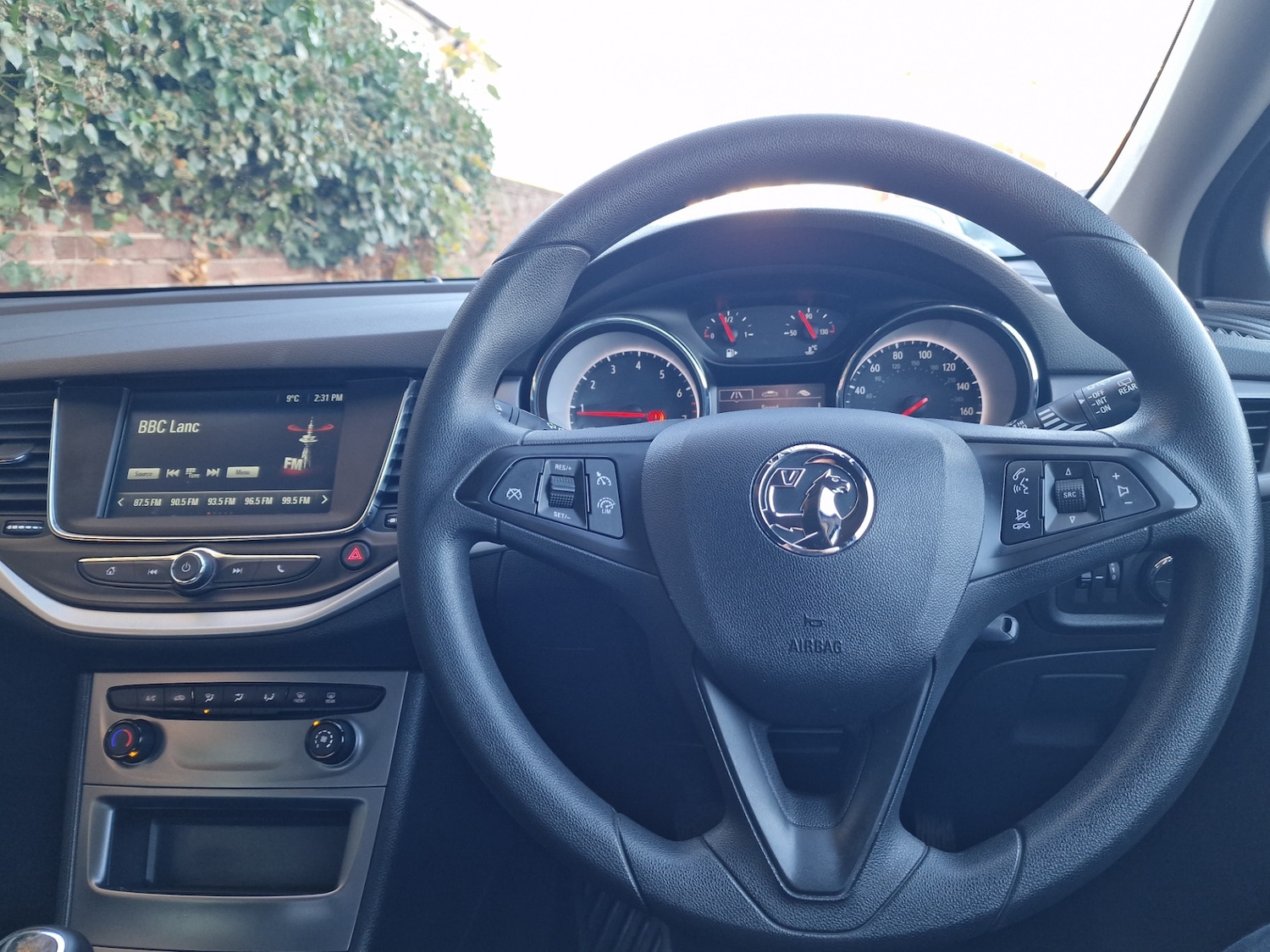 Used Vauxhall Astra 2019 for sale - 76616100: Photo 23