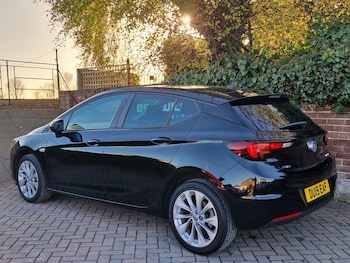 Used Vauxhall Astra 2019 for sale - 76616100: Photo
