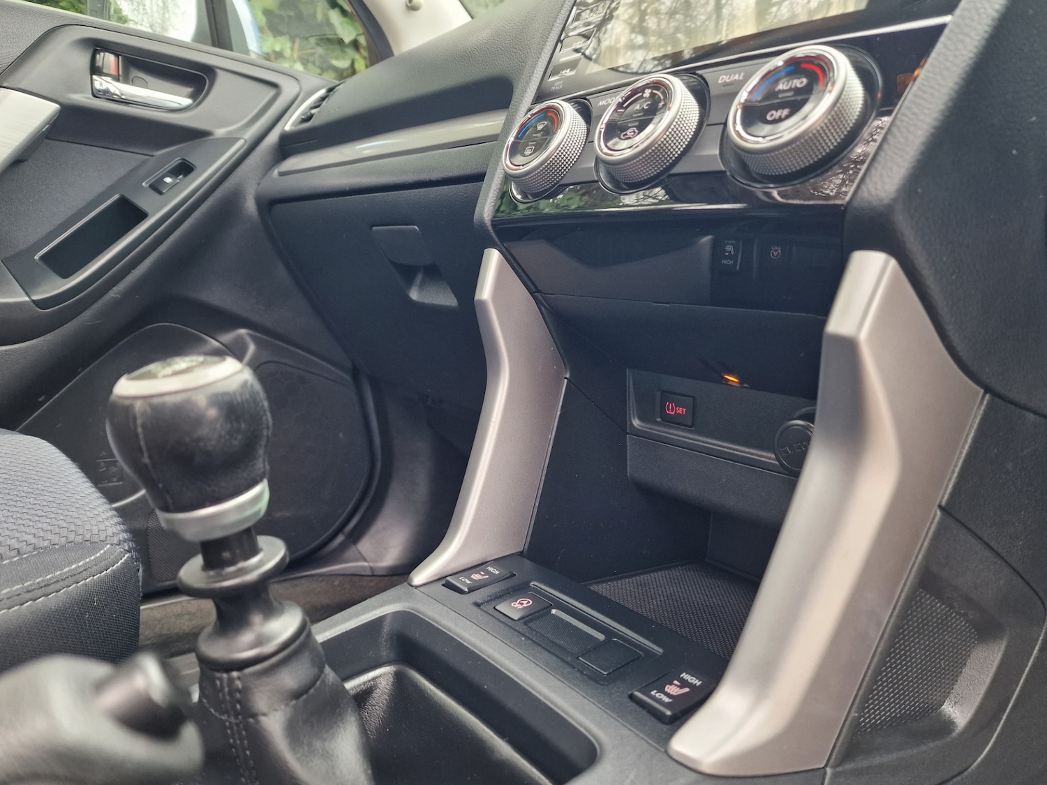 Used Subaru Forester 2015 for sale - 77872037: Photo 14