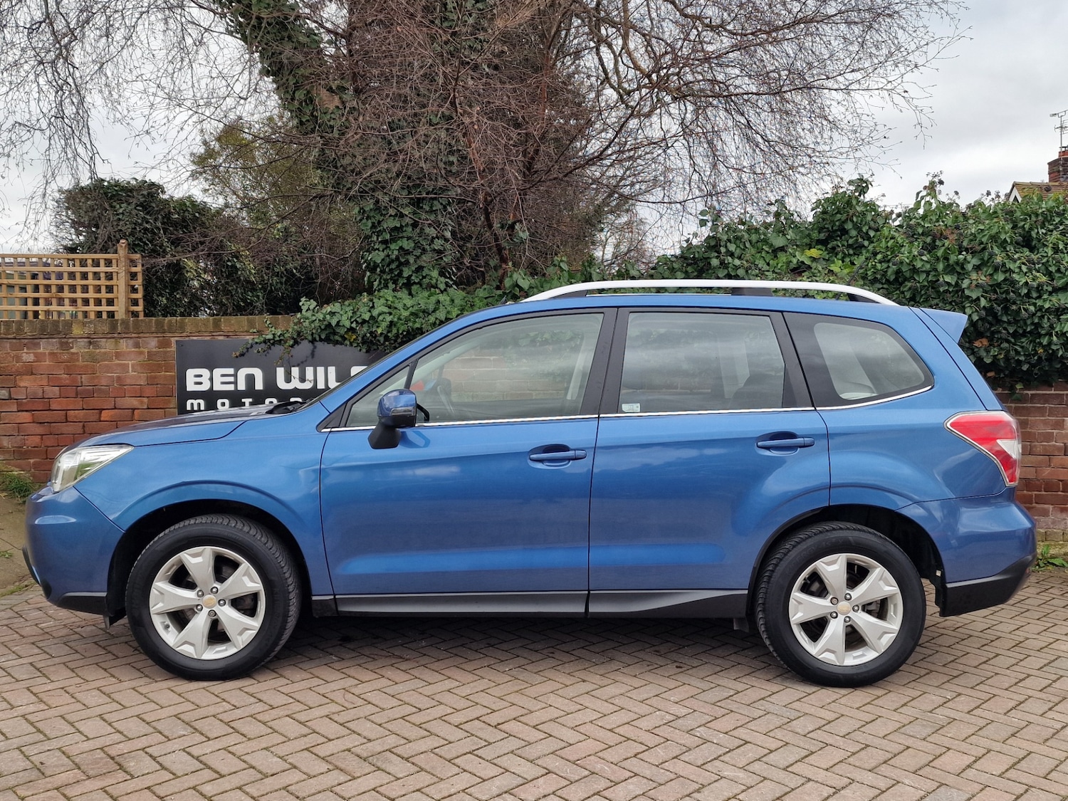 Used Subaru Forester 2015 for sale - 77872037: Photo 2