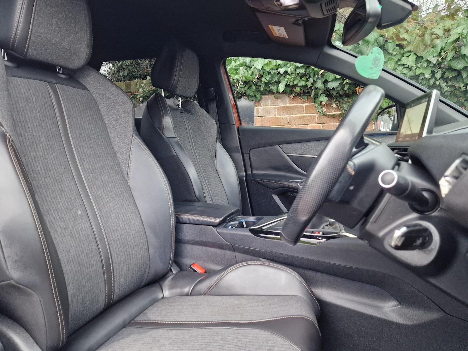 Used Peugeot 3008 2018 for sale - 77449851: Photo 11