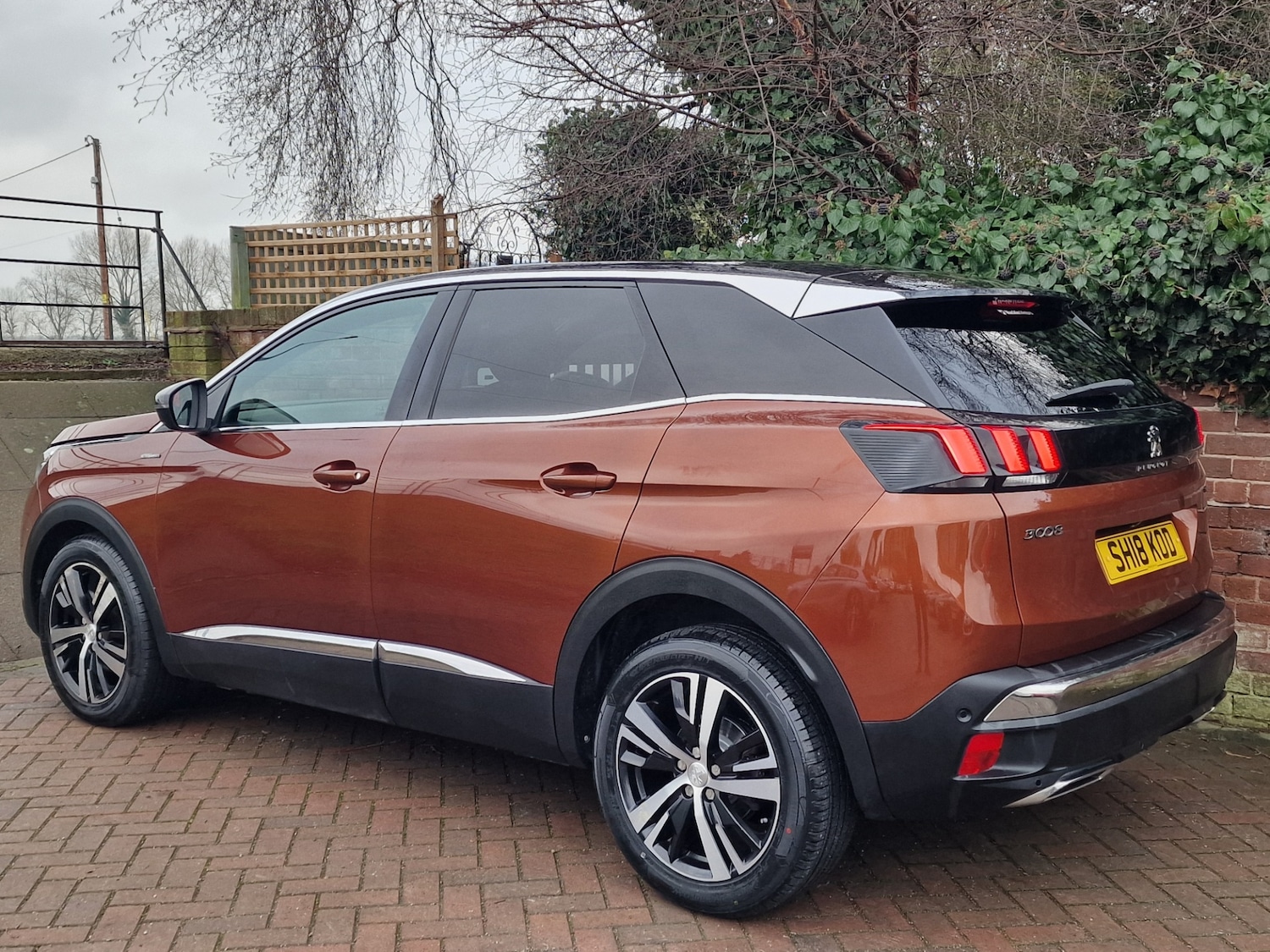 Used Peugeot 3008 2018 for sale - 77449851: Photo 4