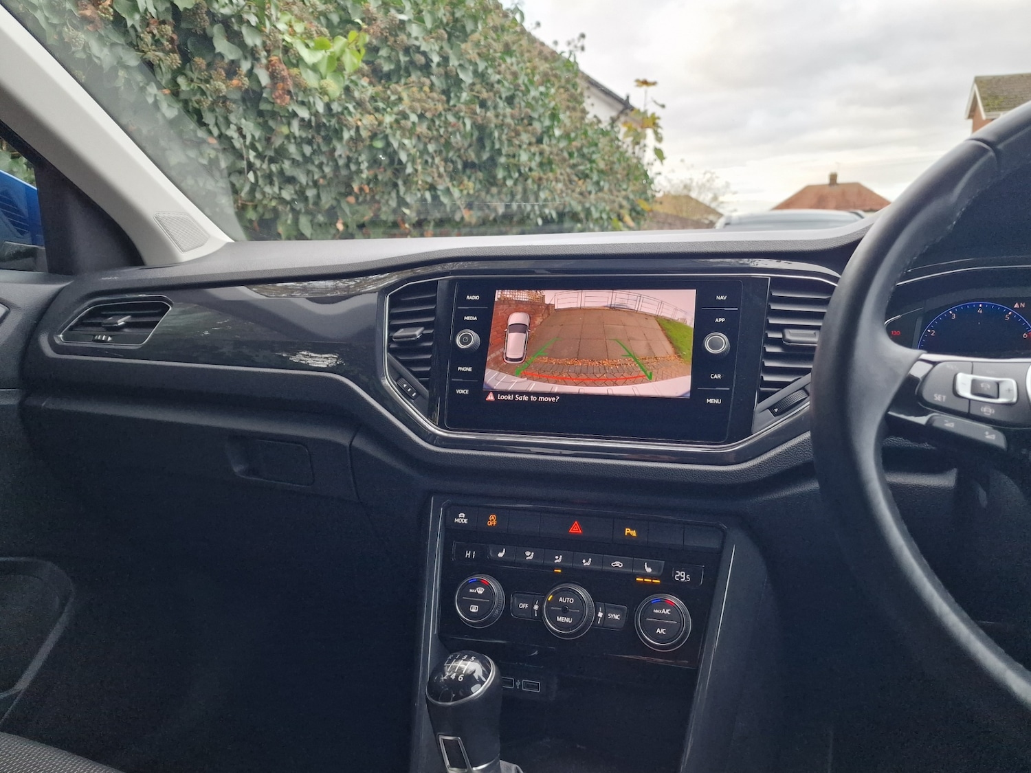 Used Volkswagen T-Roc 2019 for sale - 76604331: Photo 18